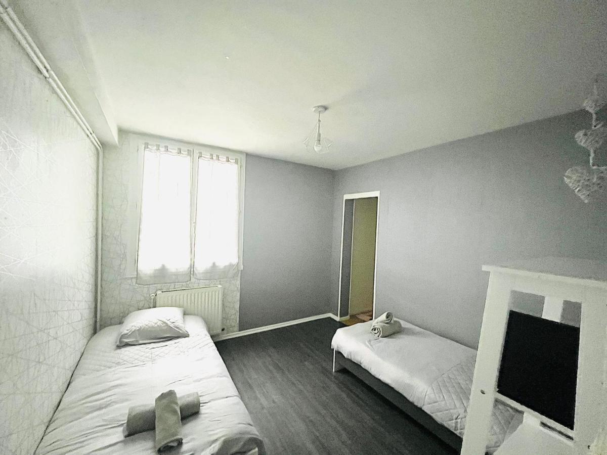 "Le Savanna" Magnifique T3 Montlucon Centre - Hopital - Parking Gratuit Luaran gambar
